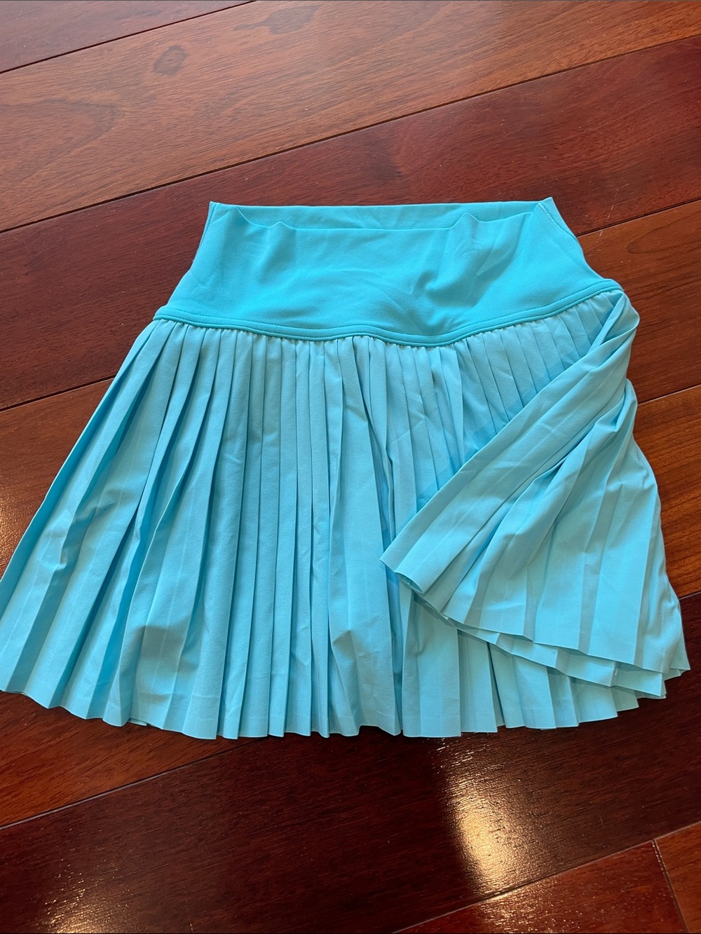 Aerie Offline Light Blue Pleated Women’s Skirt